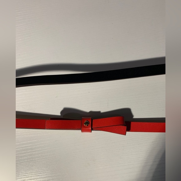 Kate Spade Red Bow Belt and Black straight Belt Set women’s Sz Large - Picture 4 of 6